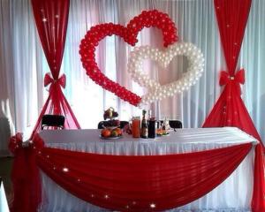 decoração de casamento com TNT