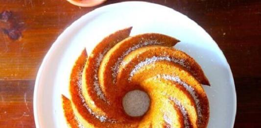 Bolo de cenoura: 5 maneiras de fazer essa delicia de modo fácil